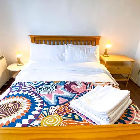 2 Bed Shoreditch Home With Parking Londra Exterior foto