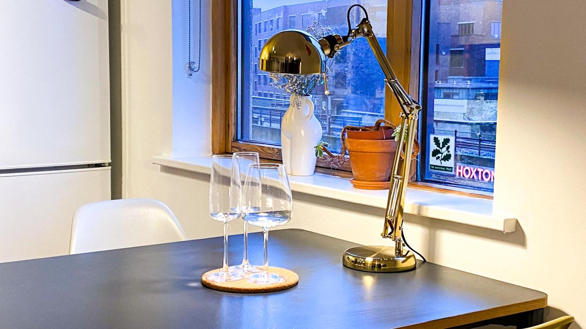 2 Bed Shoreditch Home With Parking Londra Exterior foto