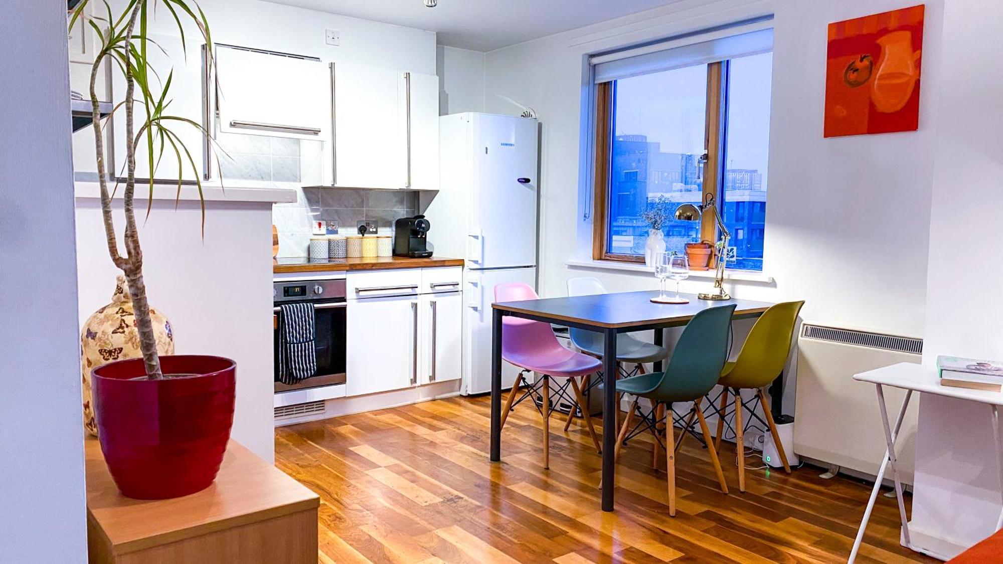 2 Bed Shoreditch Home With Parking Londra Exterior foto