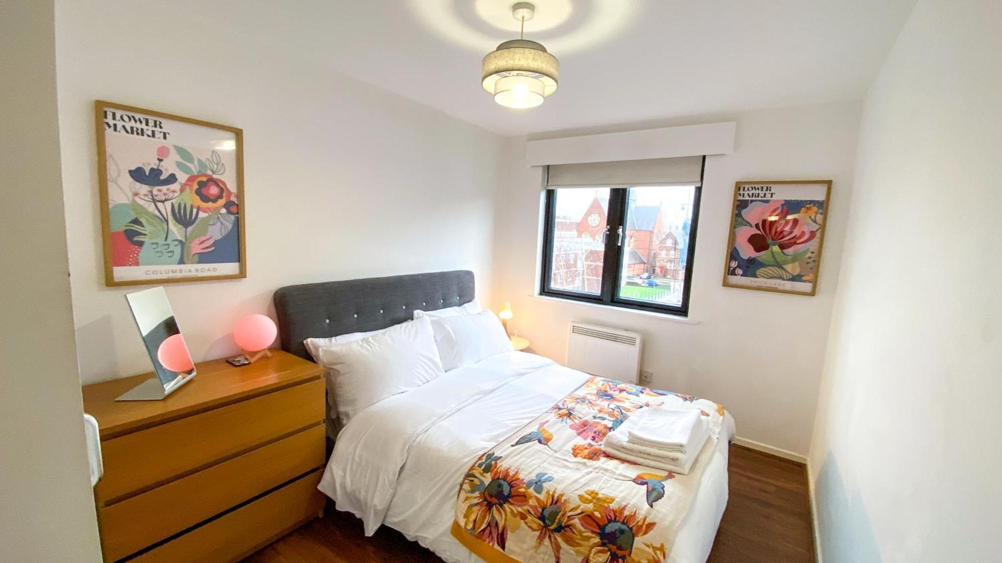 2 Bed Shoreditch Home With Parking Londra Exterior foto
