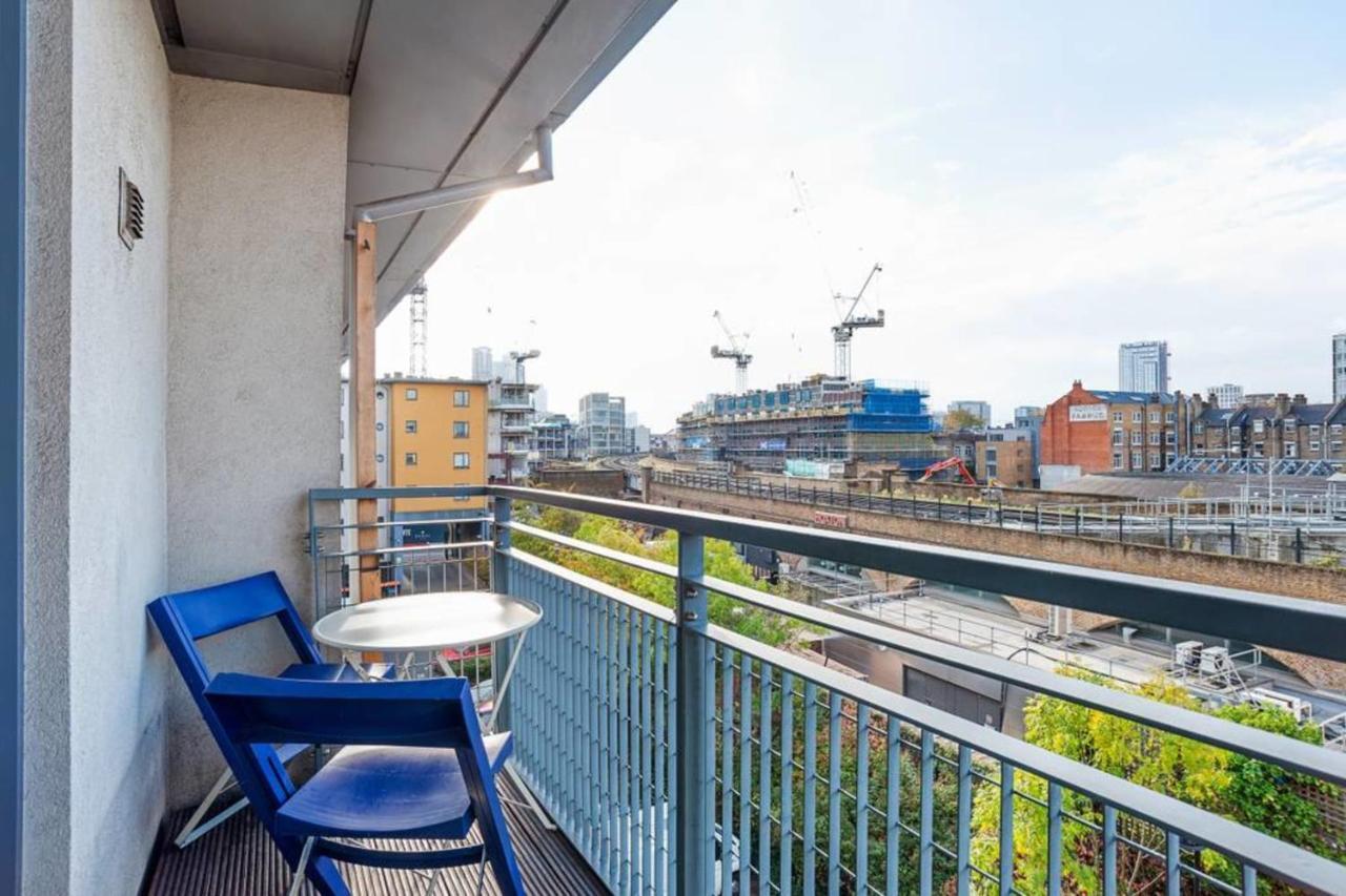 2 Bed Shoreditch Home With Parking Londra Exterior foto